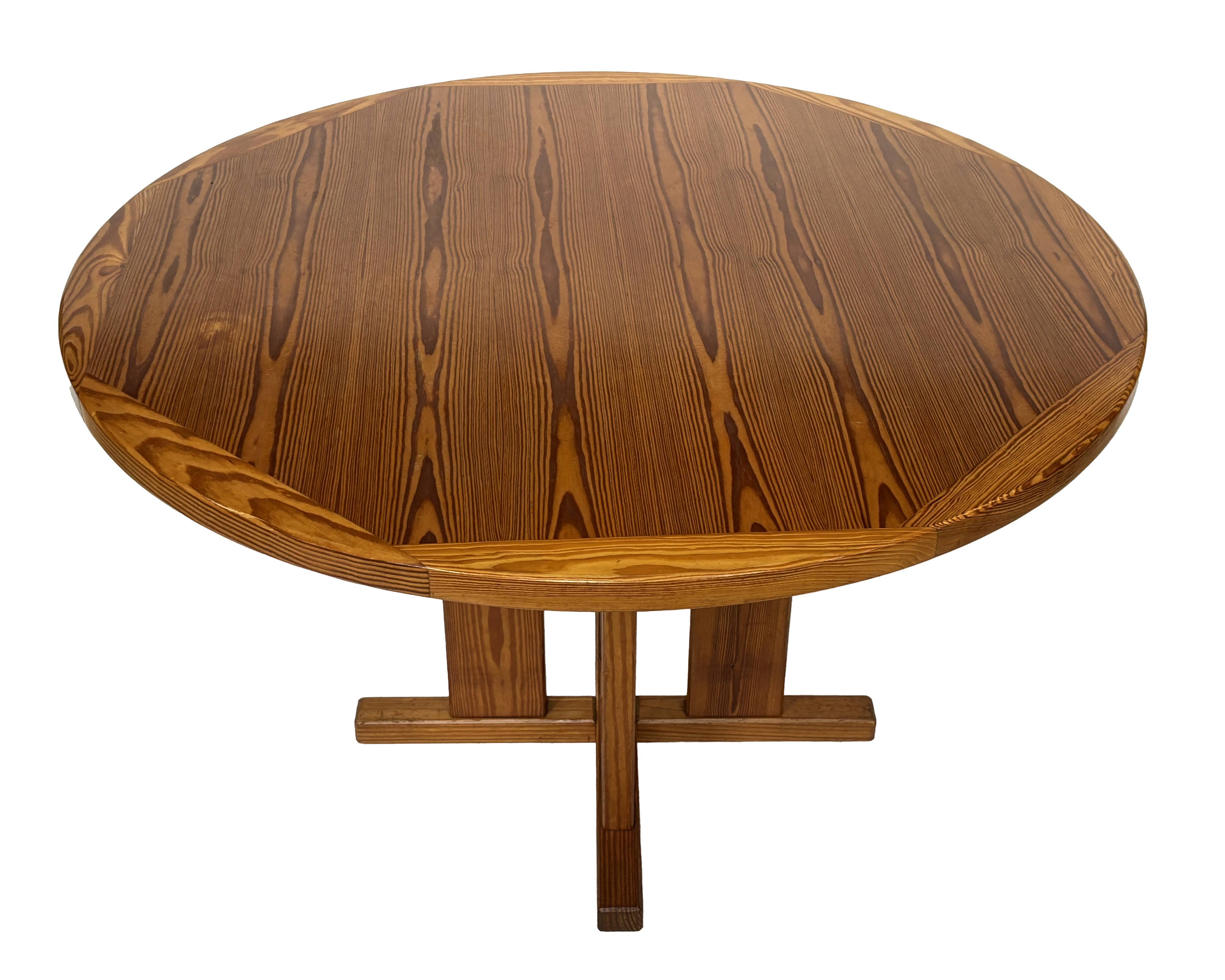 Vintage Design Pine Dining Table, Oval Table from the 1970s
