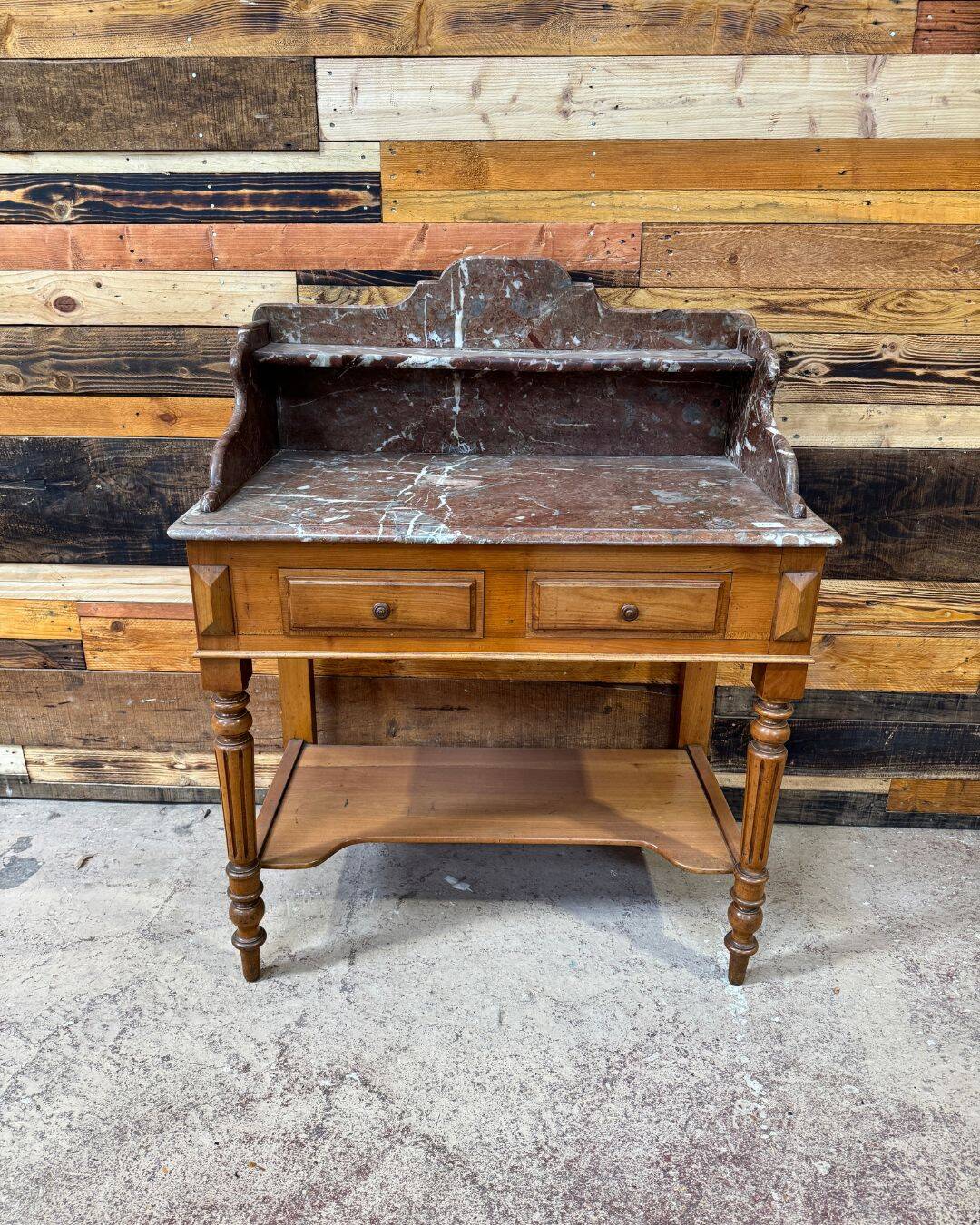 Ancienne console de toilette en merisier avec marbre