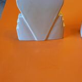 2 art deco vases