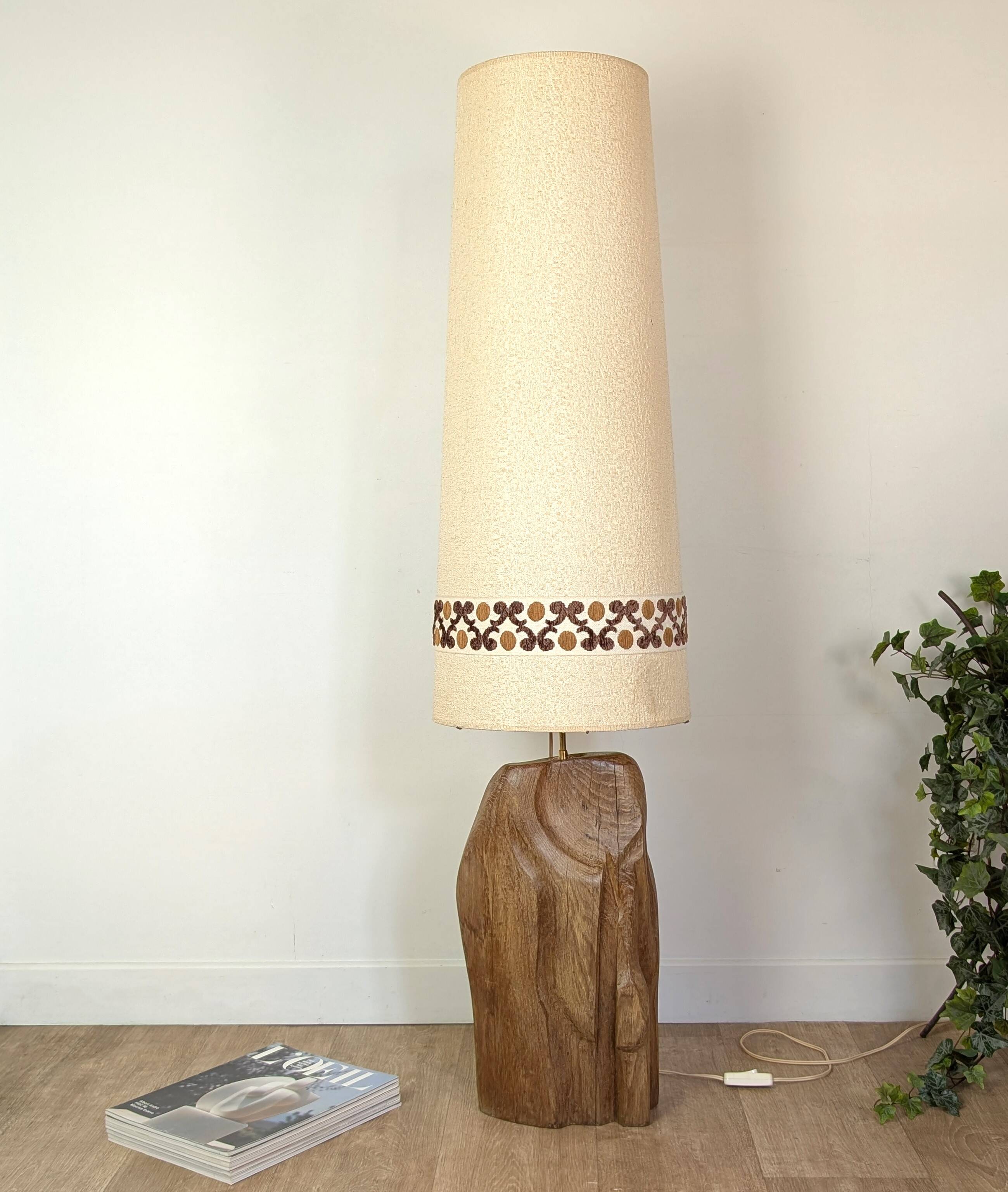Brutalist oak sculpture lamp