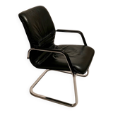 C. 1990 - Office chair in black leather and chrome-plated steel - Italy