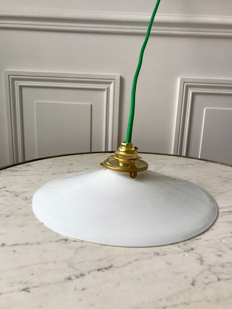 Pair of suspensions in smooth opaline colored thread early twentieth century