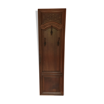 cloakroom door