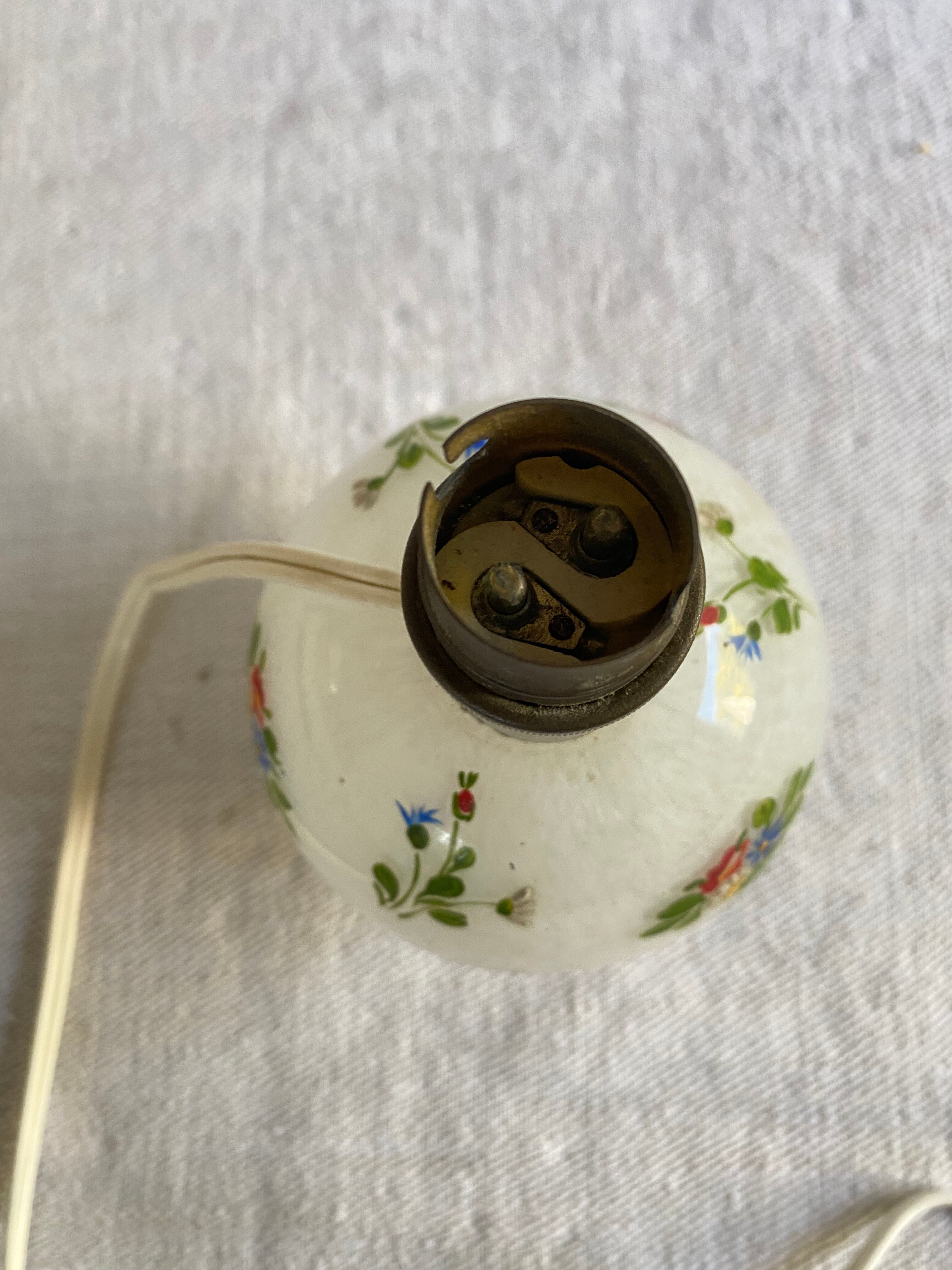 Pied de Lampe de chevet en verre peint à la main