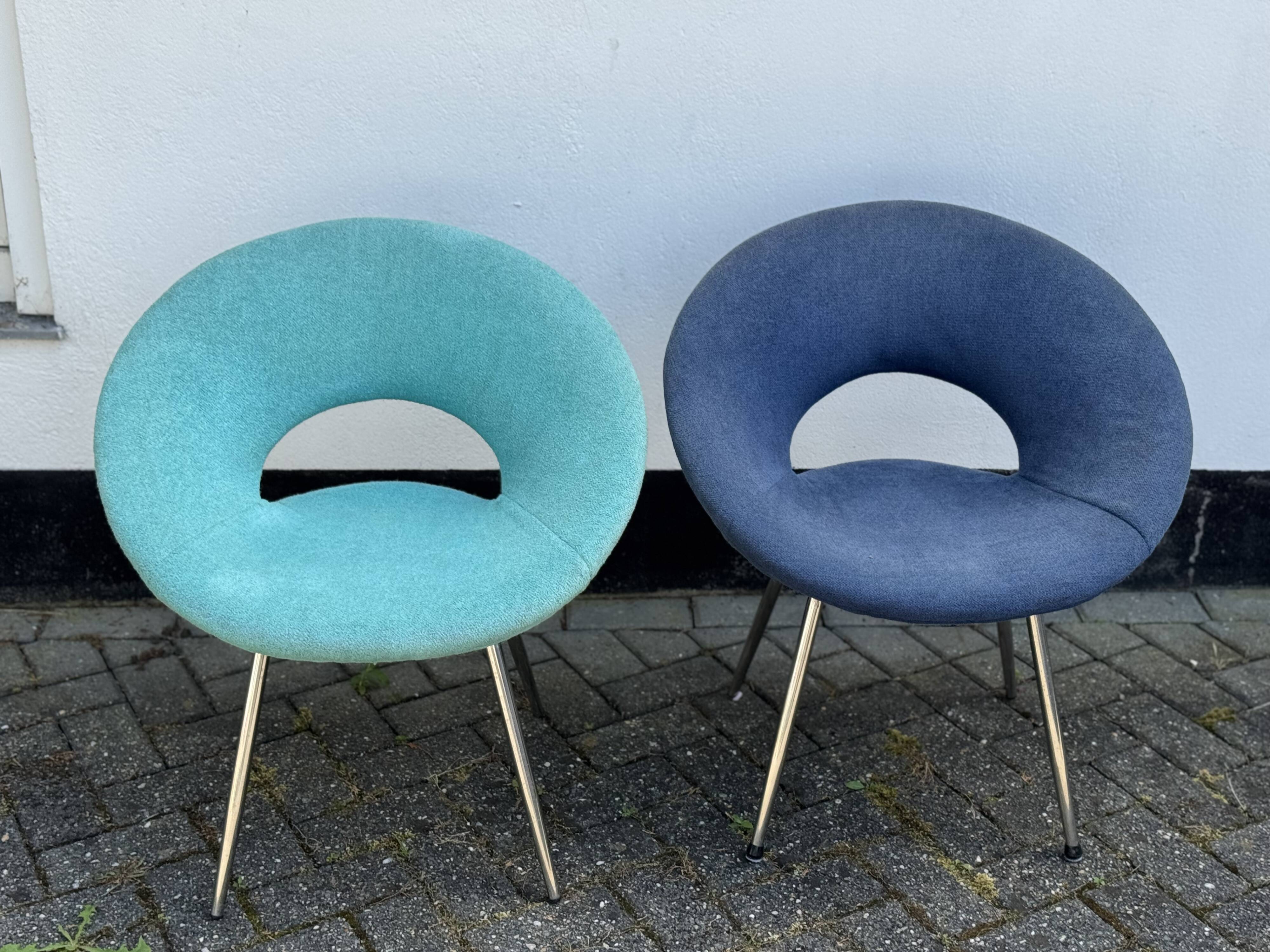 Paire de fauteuils Artifort Nina Design