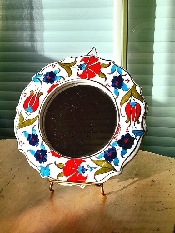Floral ceramic mirror