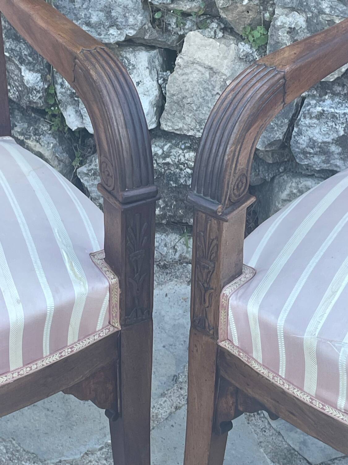Pair of French mahogany armchairs from the Restoration period