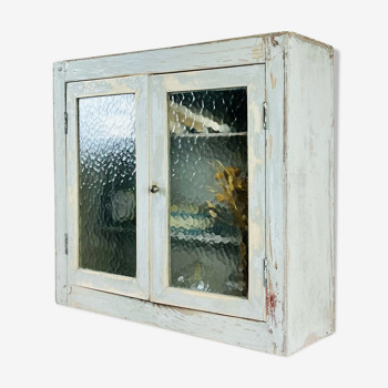 Vitrine vintage en bois et verre martelé