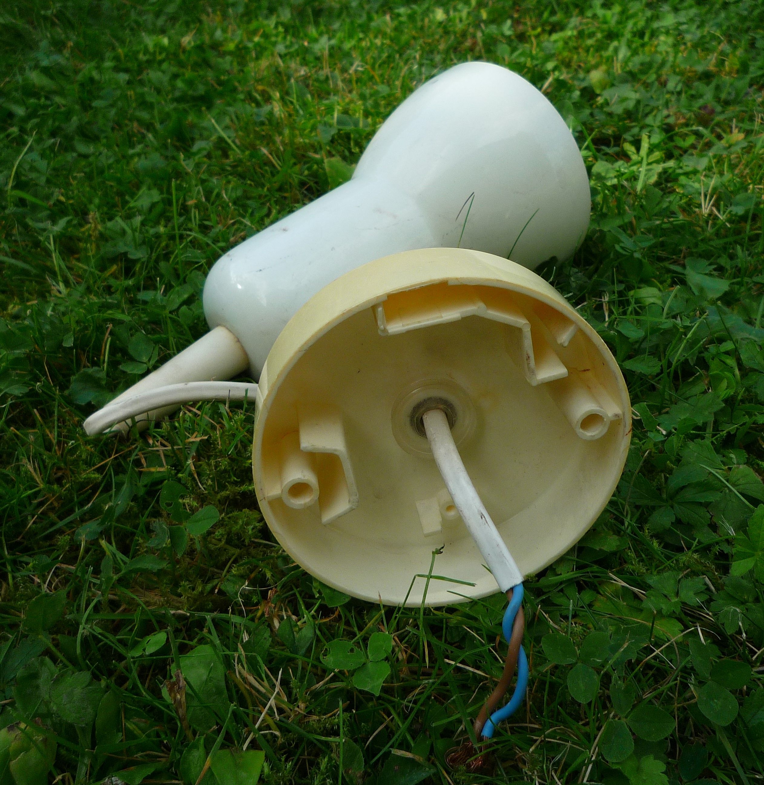 Pair of spotlights, metal and plastic white, vintage 80s
