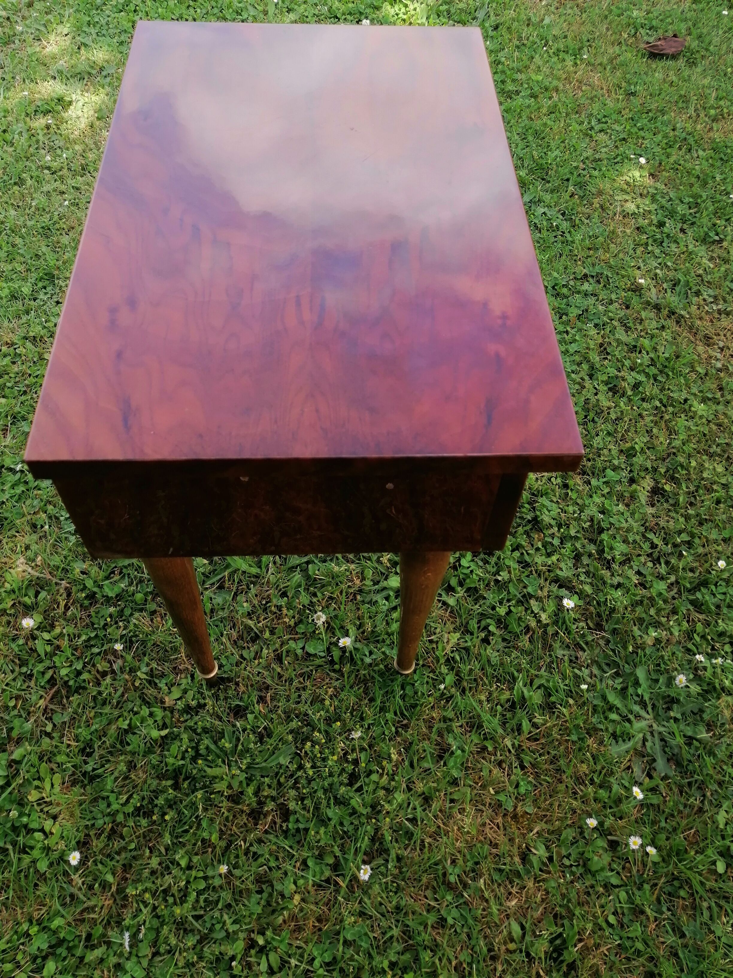 Paire de tables de chevet