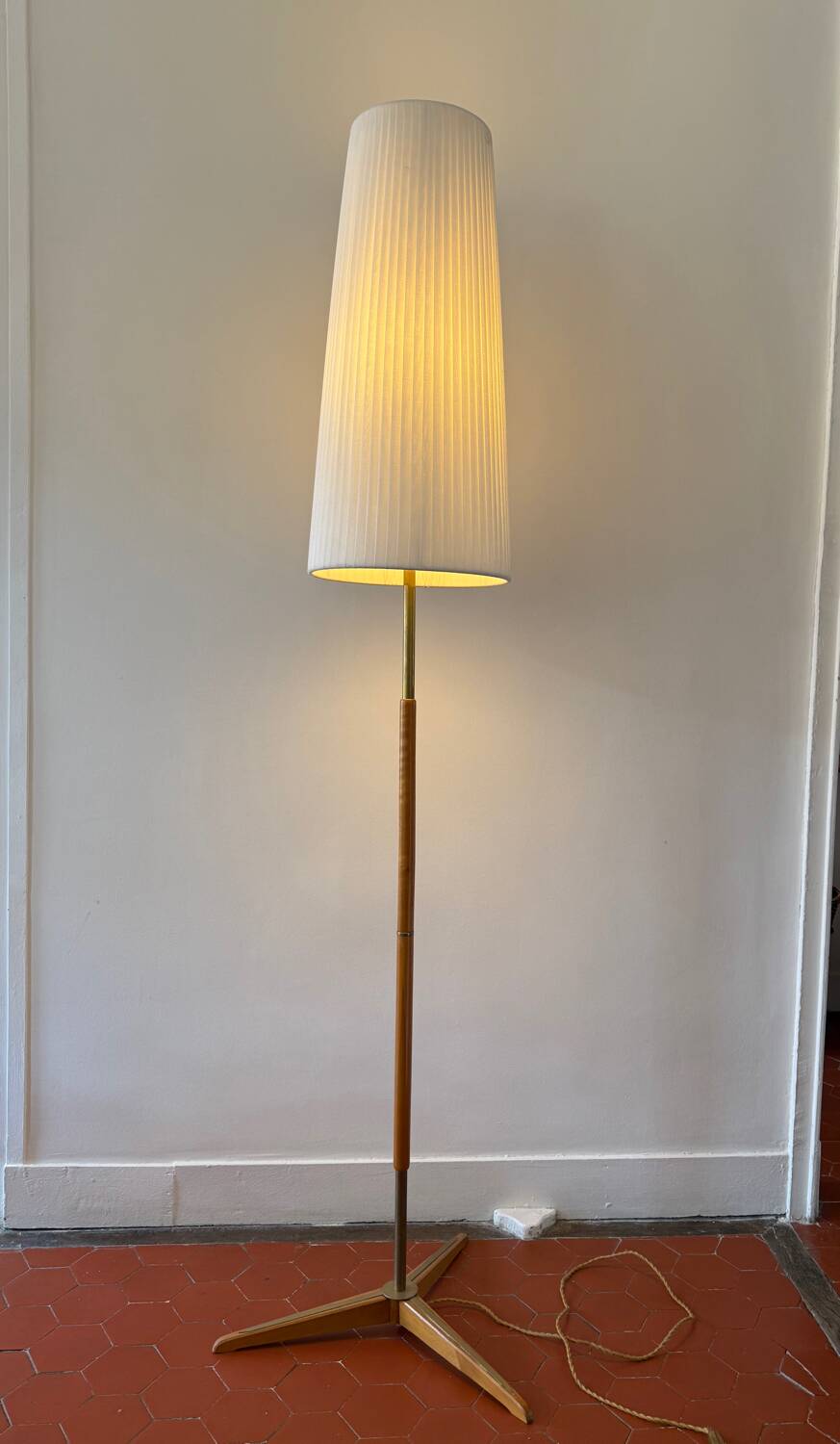 Lampadaire milieu de siècle scandinave