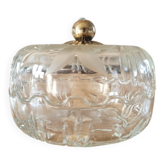 Transparent glass bonbonnière