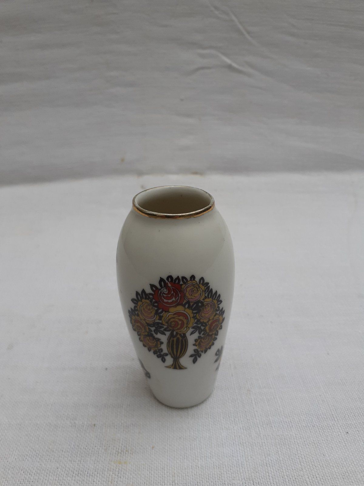 Vase en porcelaine de Limoges