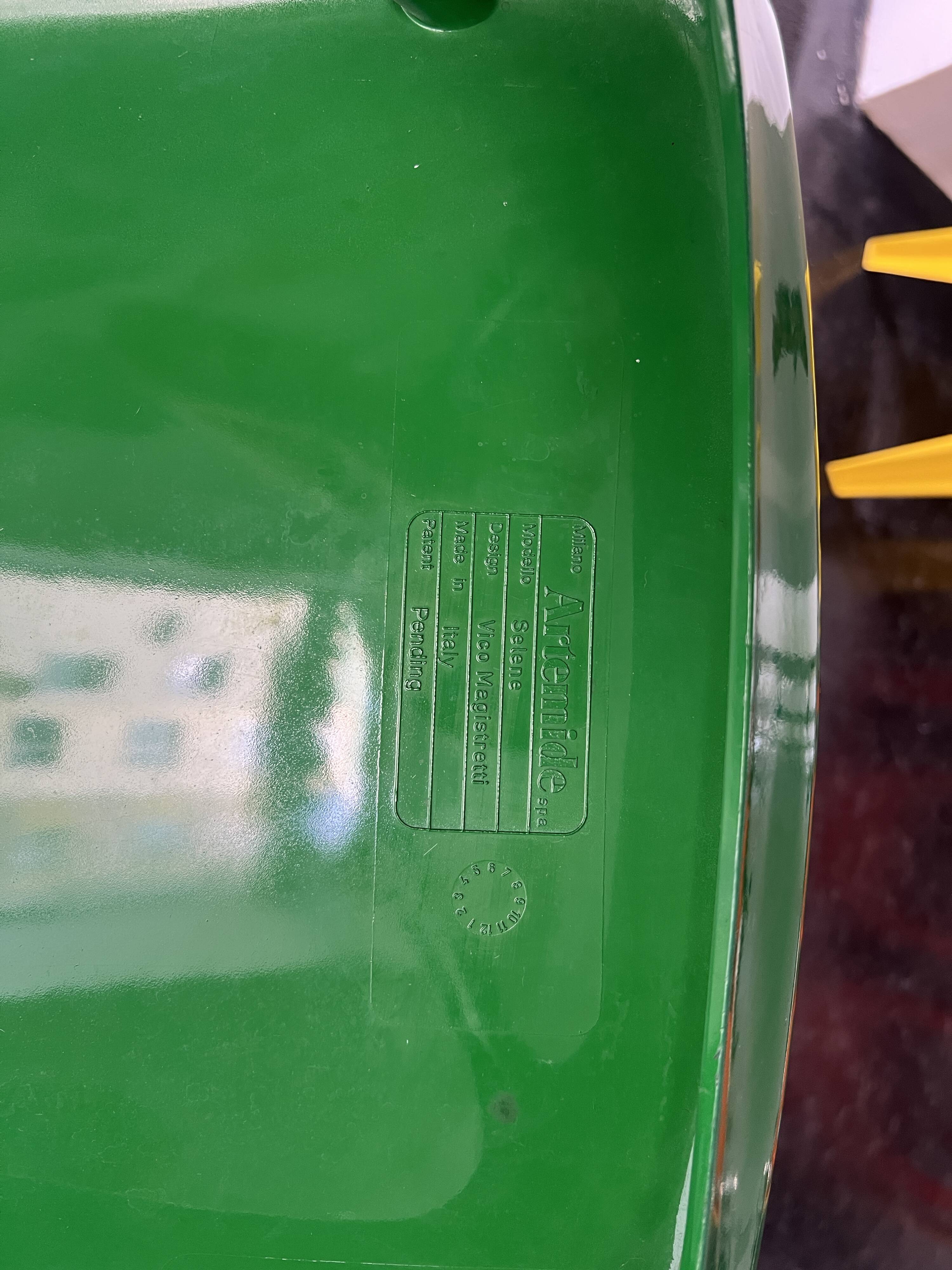Green "Selene" chair by Vico Magistretti / Artemide