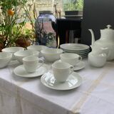 Ensemble tasses théière et pot à lait