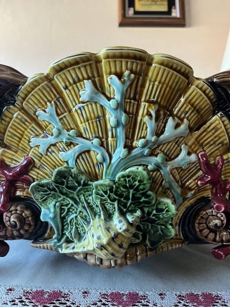 Vase Sarreguemines Majolica numbered