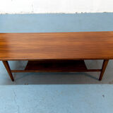 Table Scandinavian low 121cm