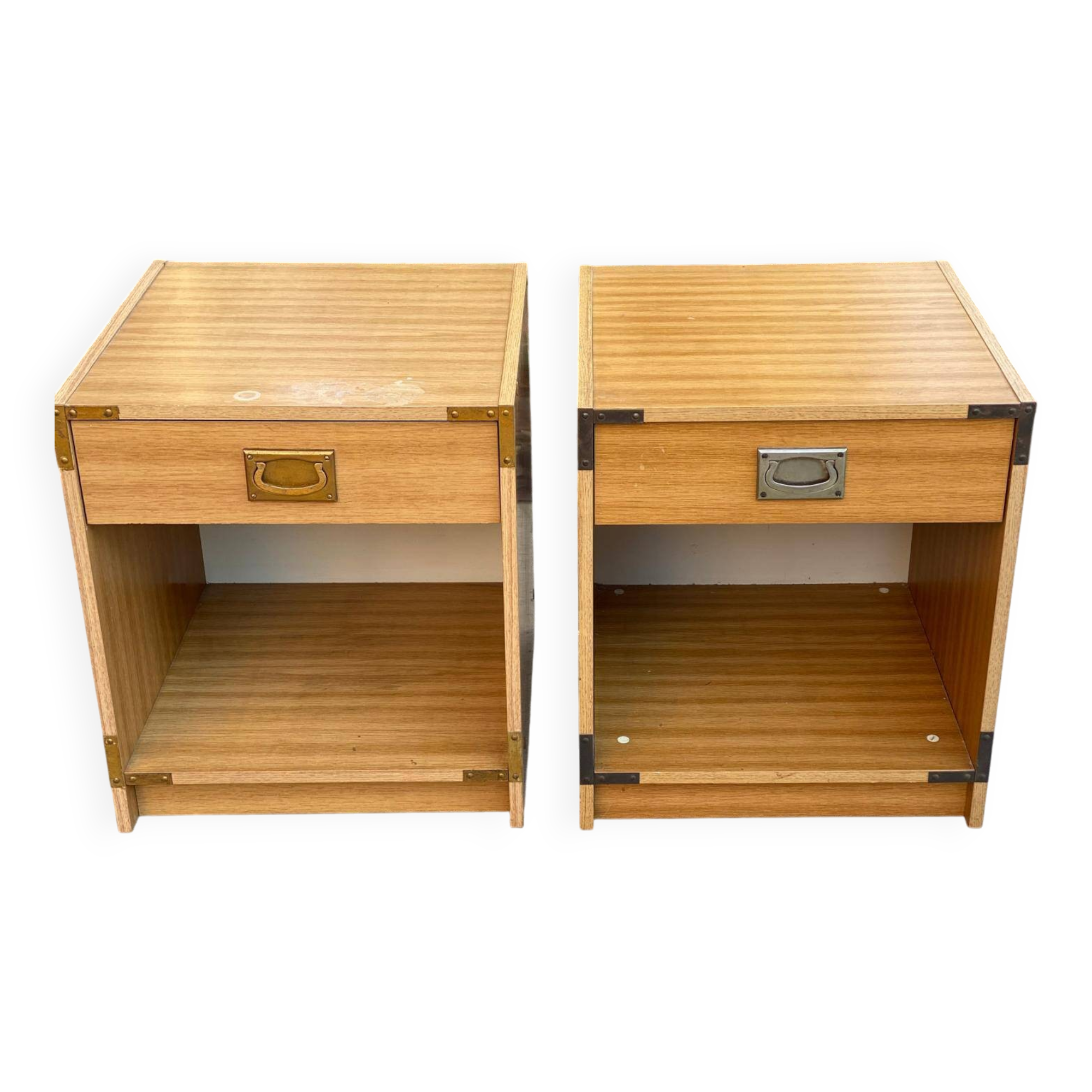 2 Scandinavian boat-style wooden bedside tables