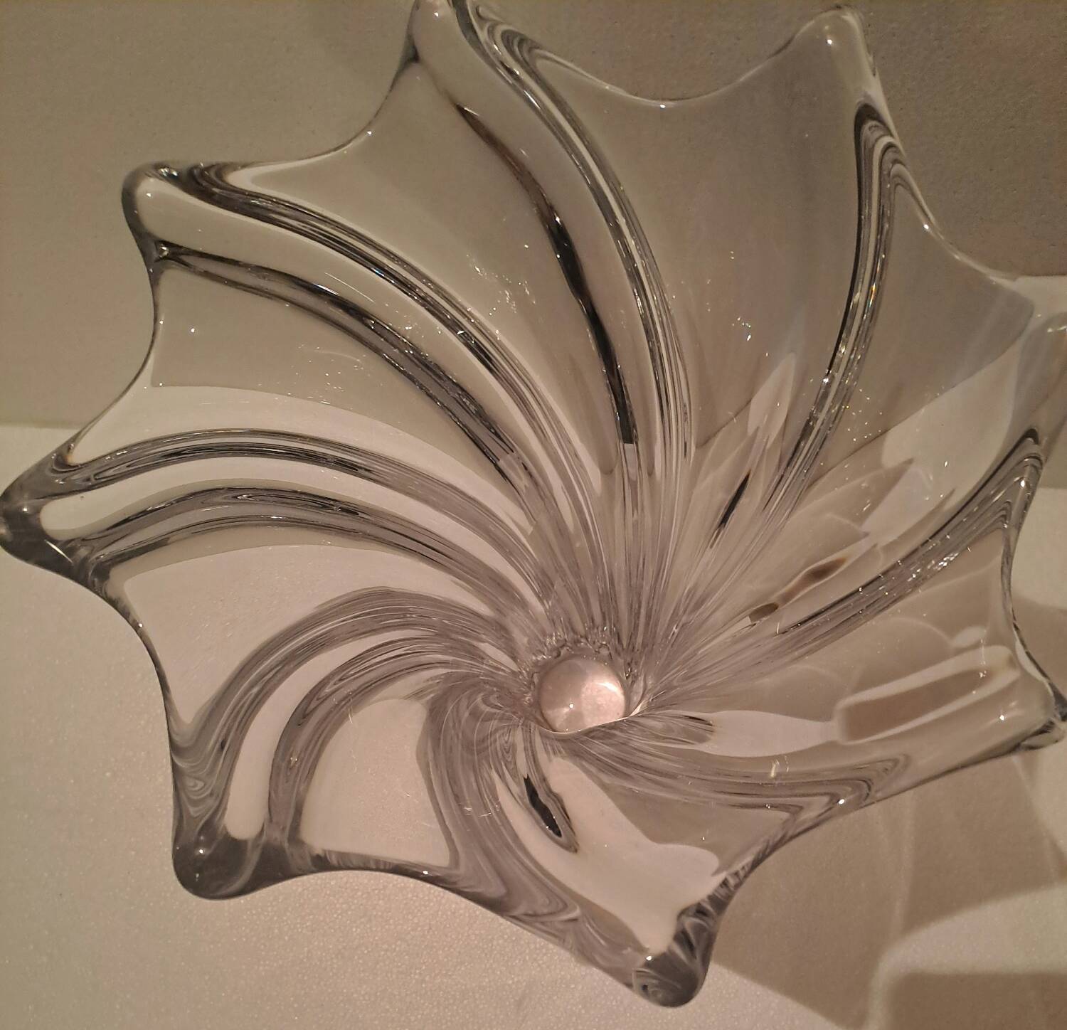 Crystal vase signed Art Vannes France h 32 cm