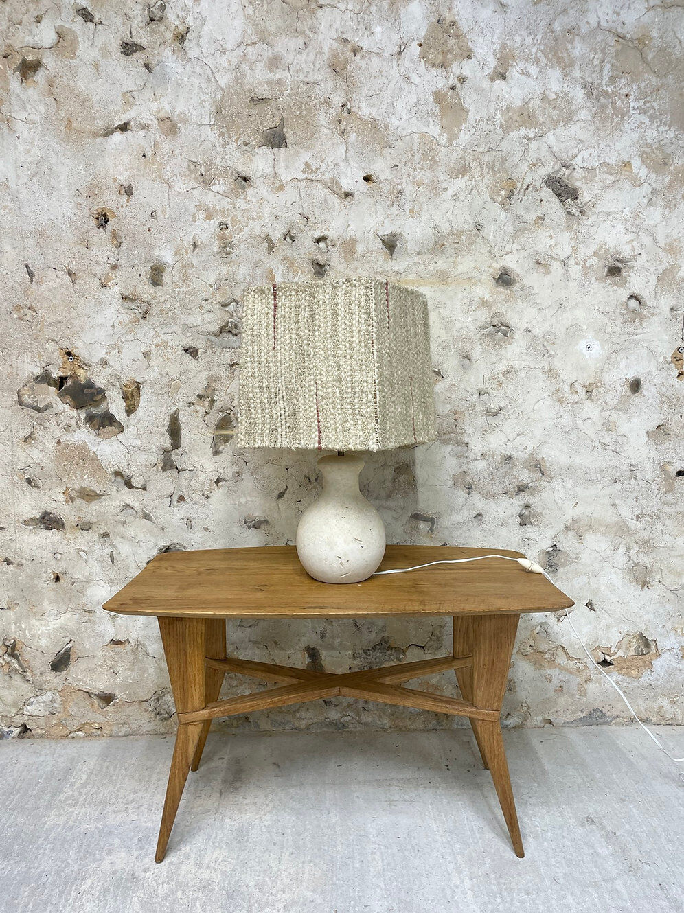 Lampe pierre blanche