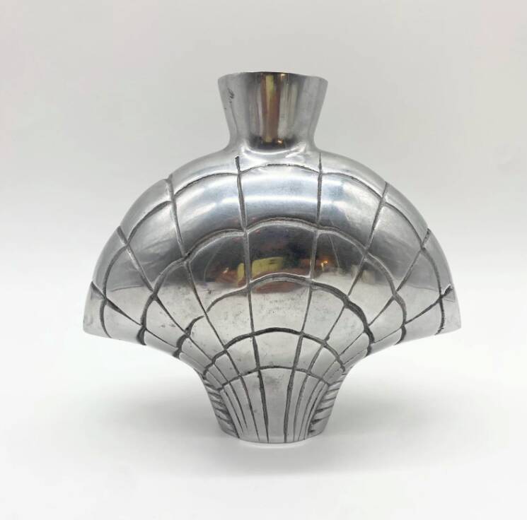 Vase "Coquillage II" / Cast aluminum - 1980s