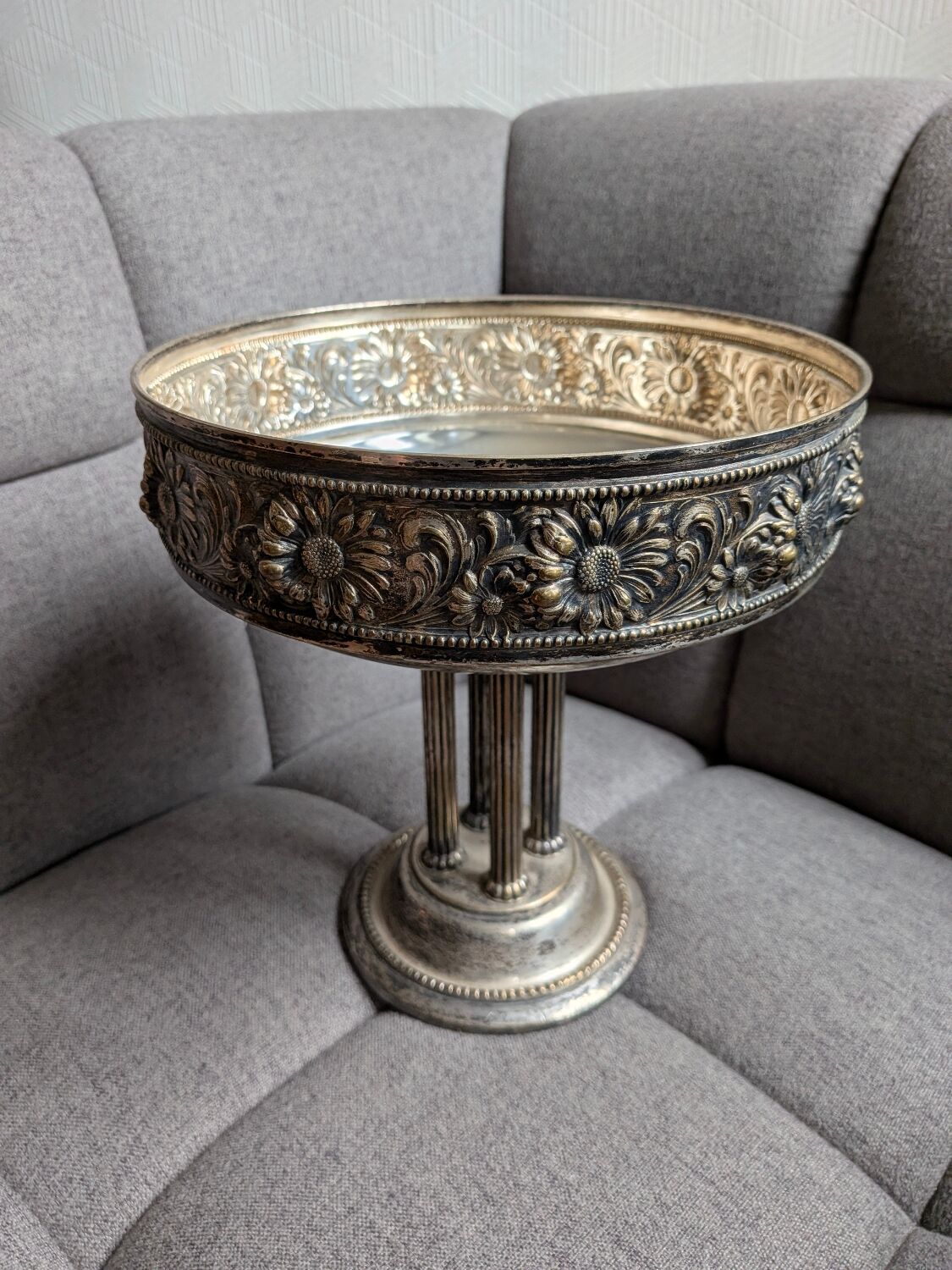 Centrepiece / Fruit bowl / Louis XVI caviar service
