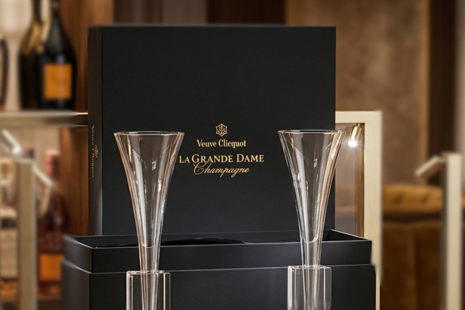 Set Esclusivo 2 Calici Champagne Veuve Clicquot "La Grande Dame" – Con Conf