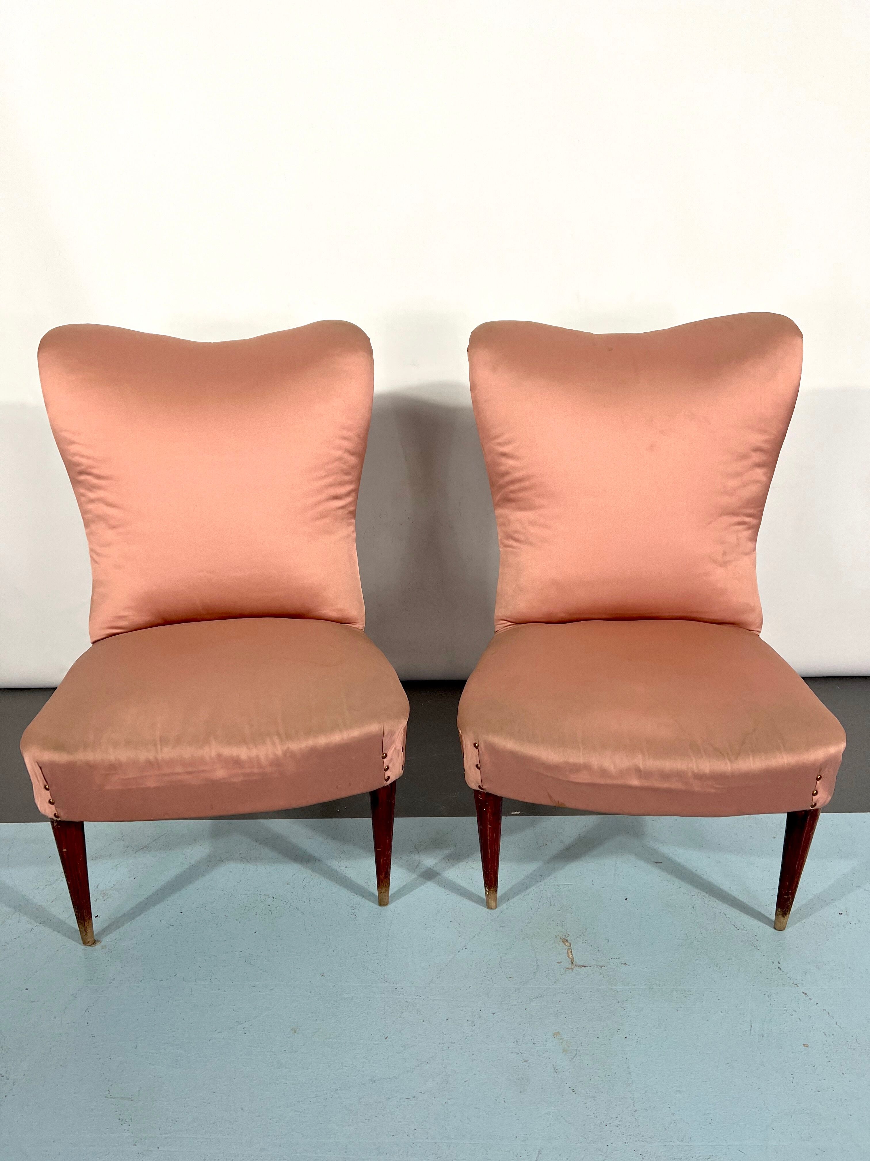 Italian vintage pair of pink club armchairs