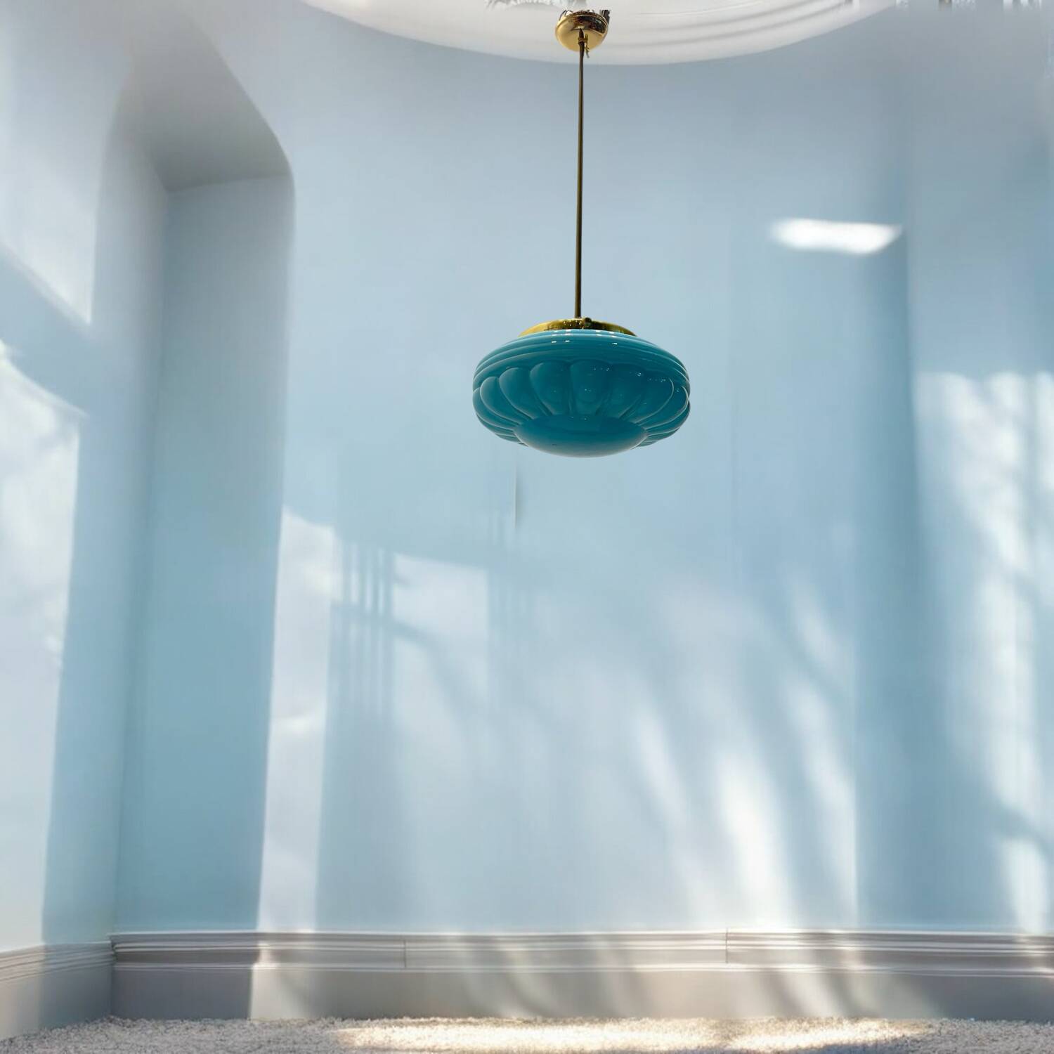 Suspension moderne du milieu du siècle avec influence Art déco