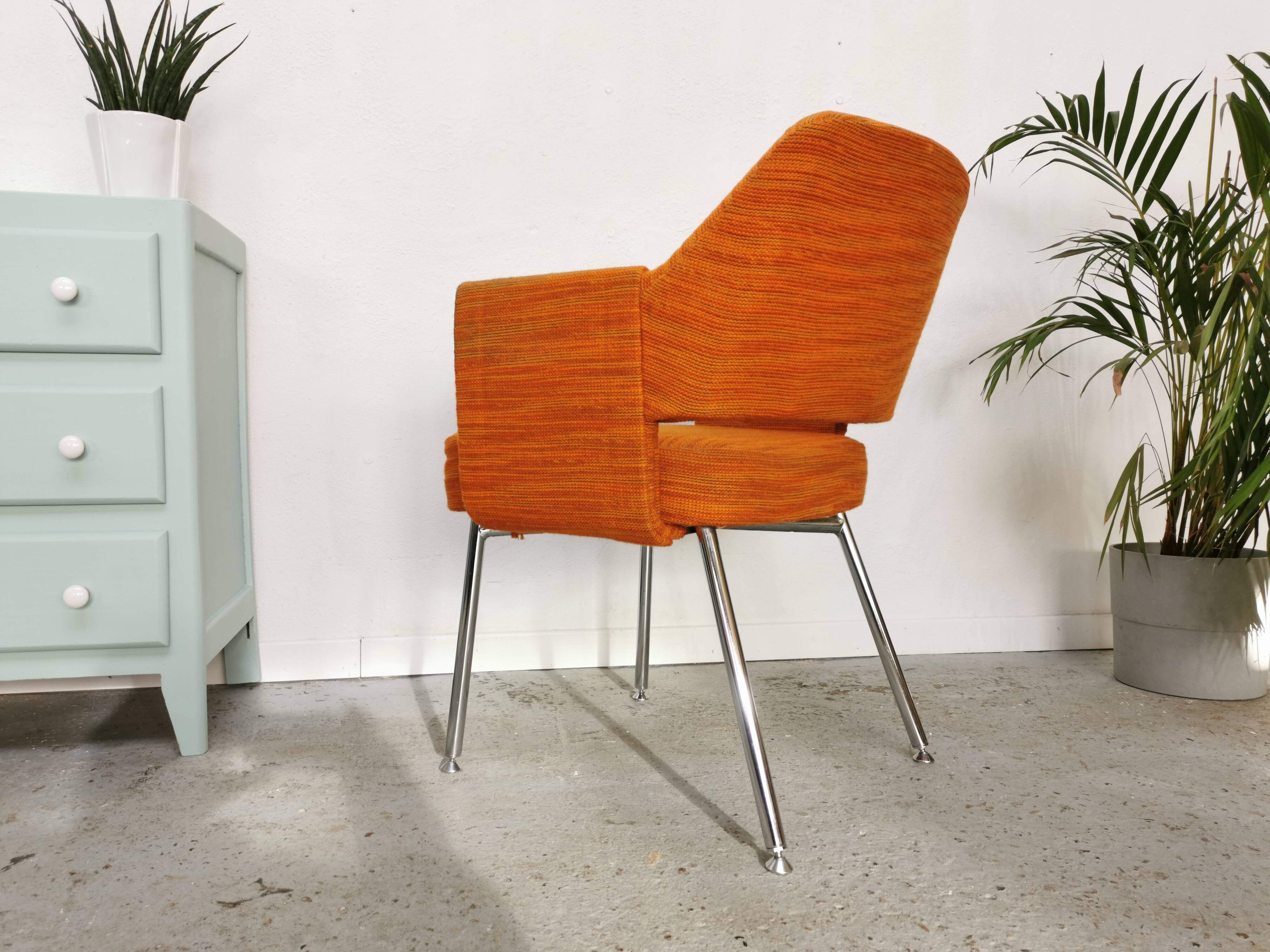 Vintage Airborne "Deauville" chair