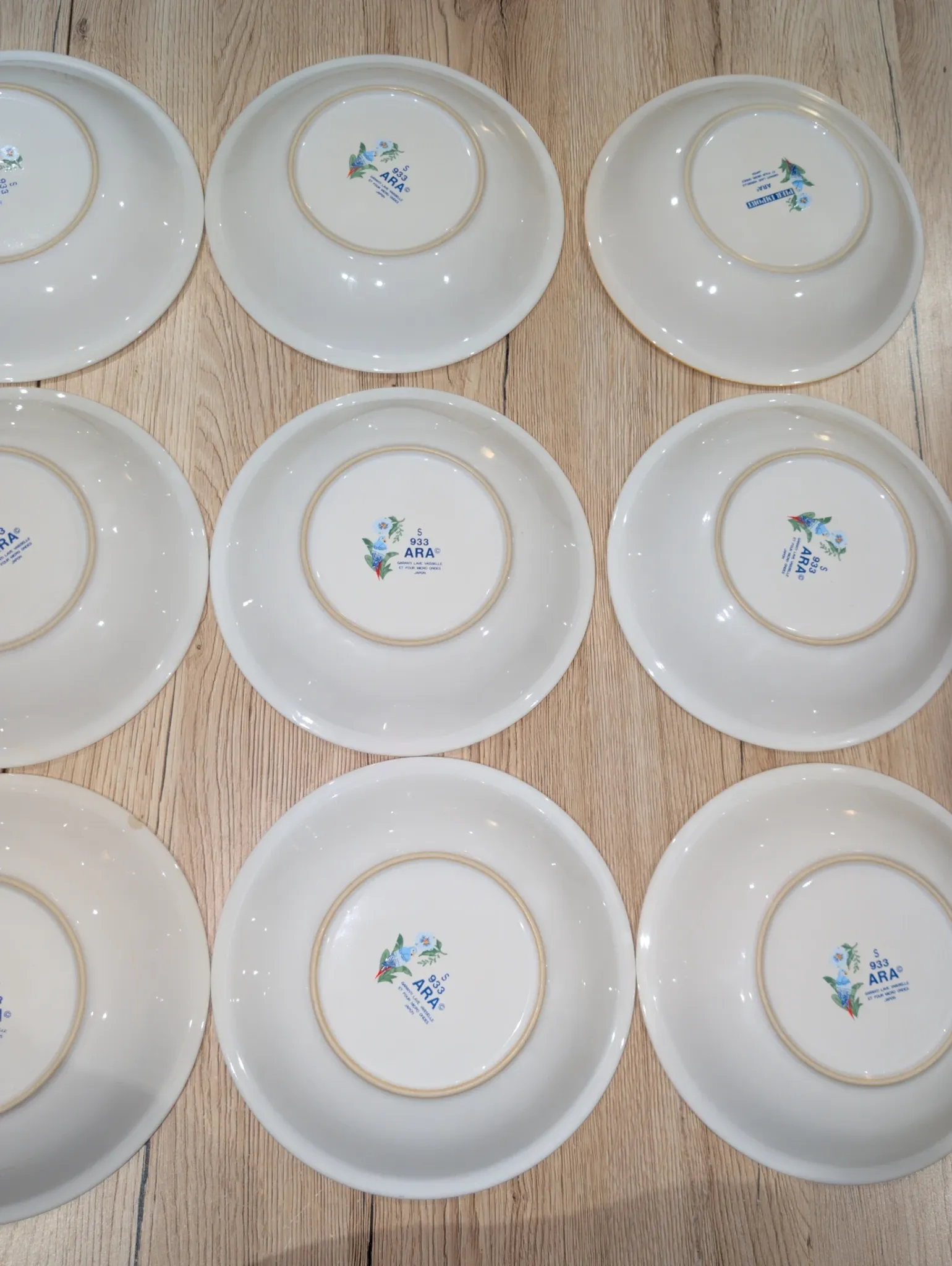 Lot 9 Deep Plates Porcelain Japan ARA S 933 Parrot & F Decor
