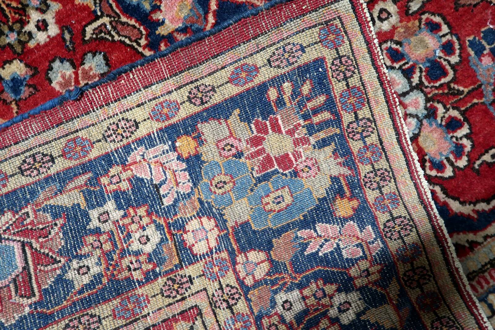 Tapis persan Kashan ancien fait main, 136 cm x 204 cm, années 1910