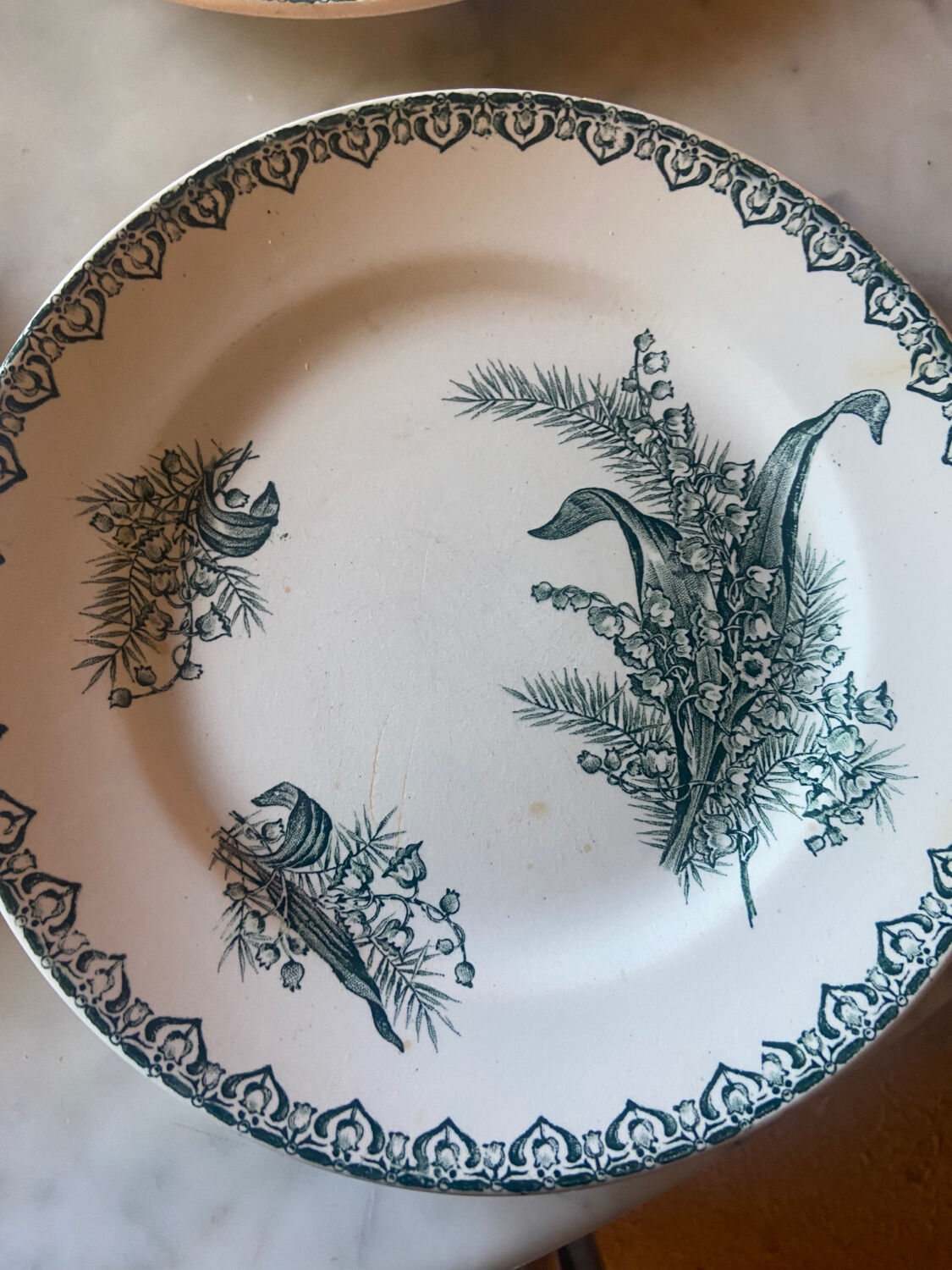 Series of 4 Terre de Fer St Amand dessert plates