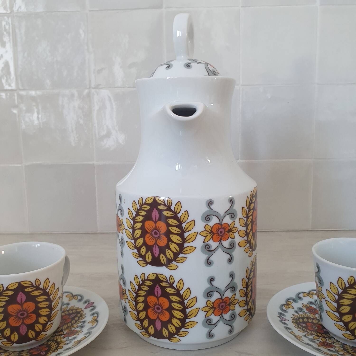 Vintage retro pattern coffee tea set