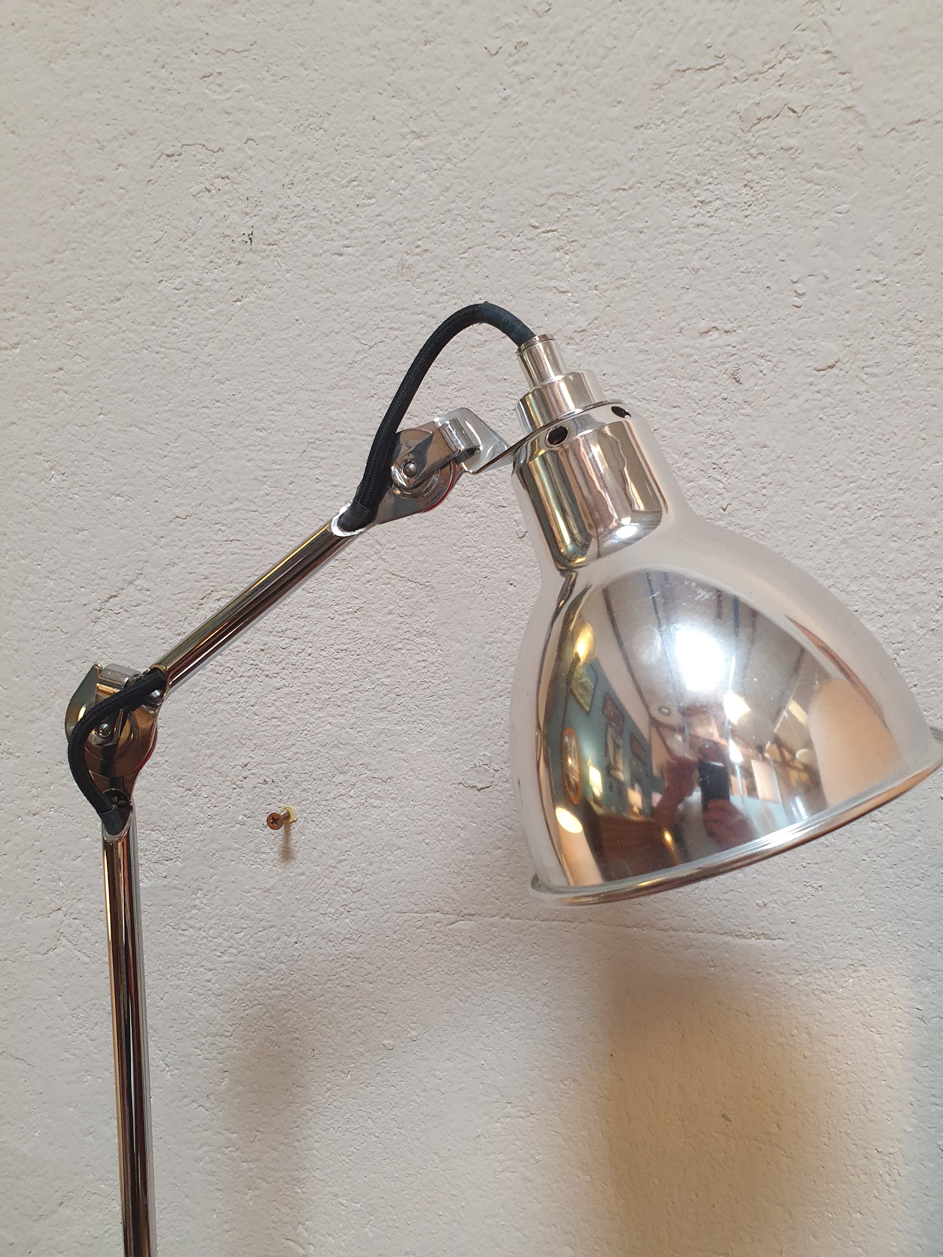 Chrome dcw oil lamp