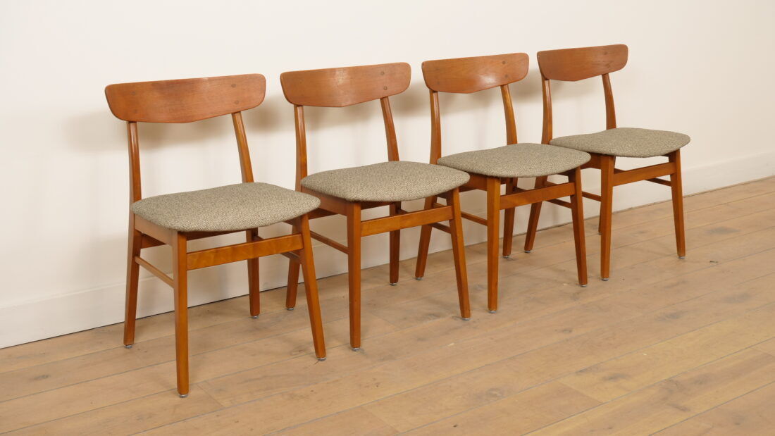 4 x dining chairs | Farstrup | Model 210 | Restored | Green