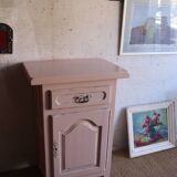Confiturier haut ancien en bois massif peint rose