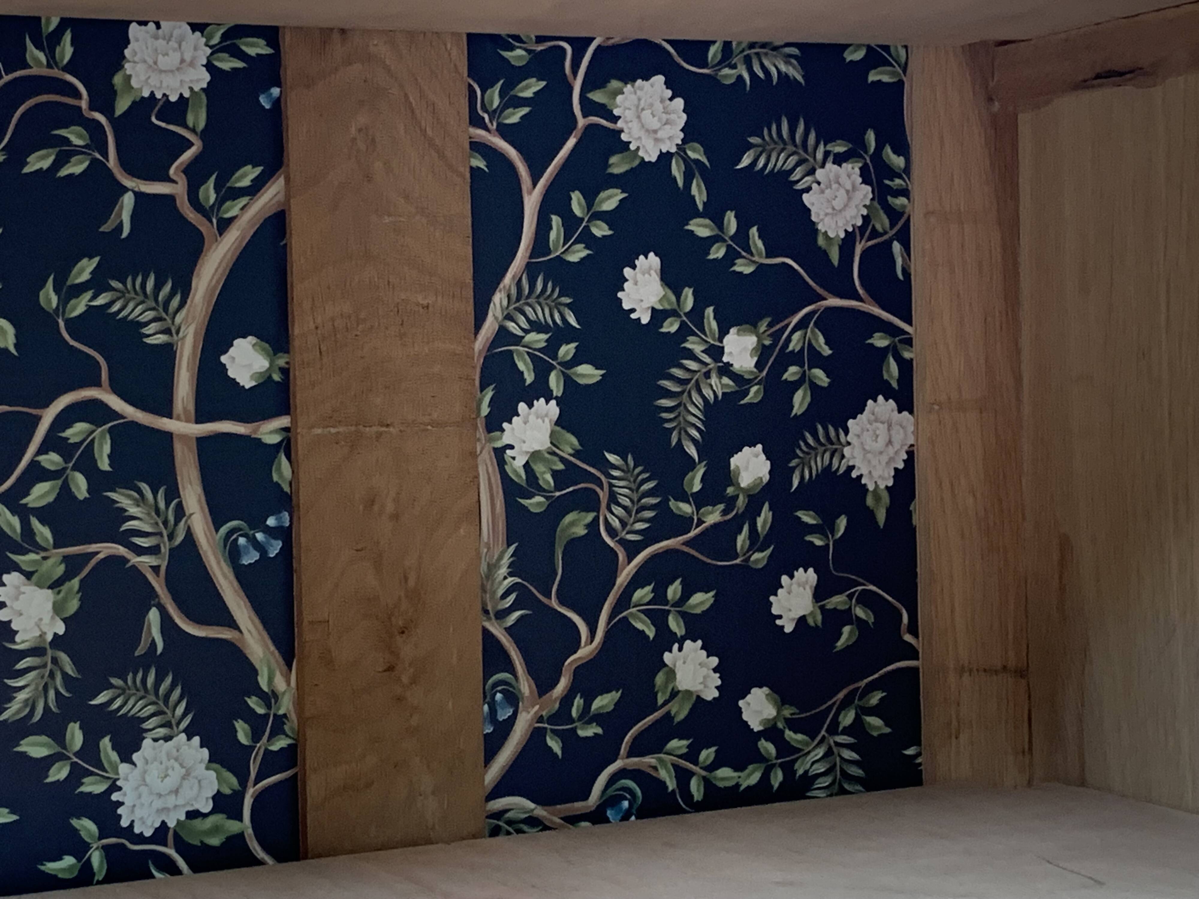 Parisian glass cabinet from La Samaritaine, 1960