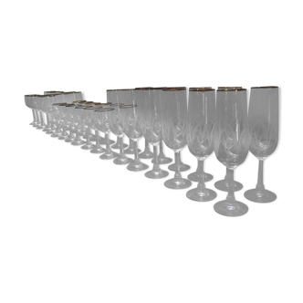 Large service 36 pieces of crystal