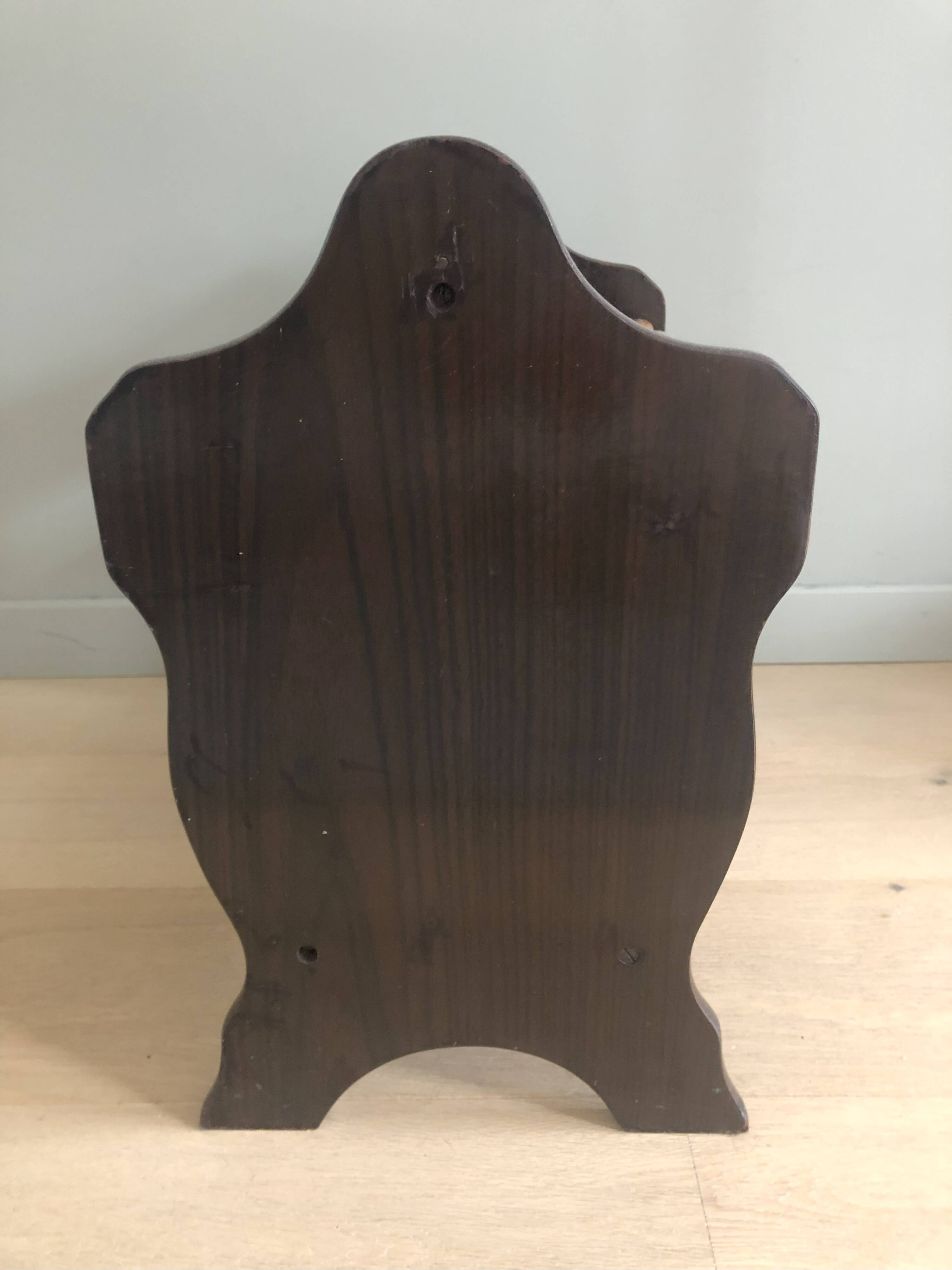 Canework magazine holder