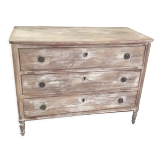 Old pickled chest of drawers