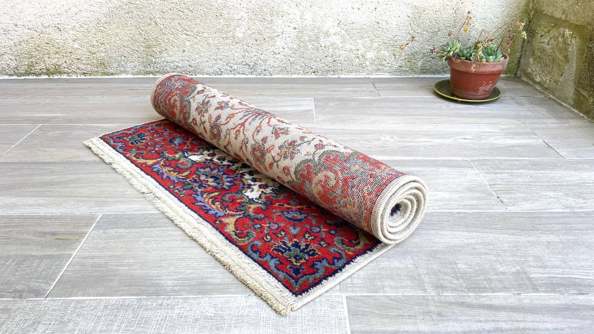 Persian indoor rug beige 145 x 72cm
