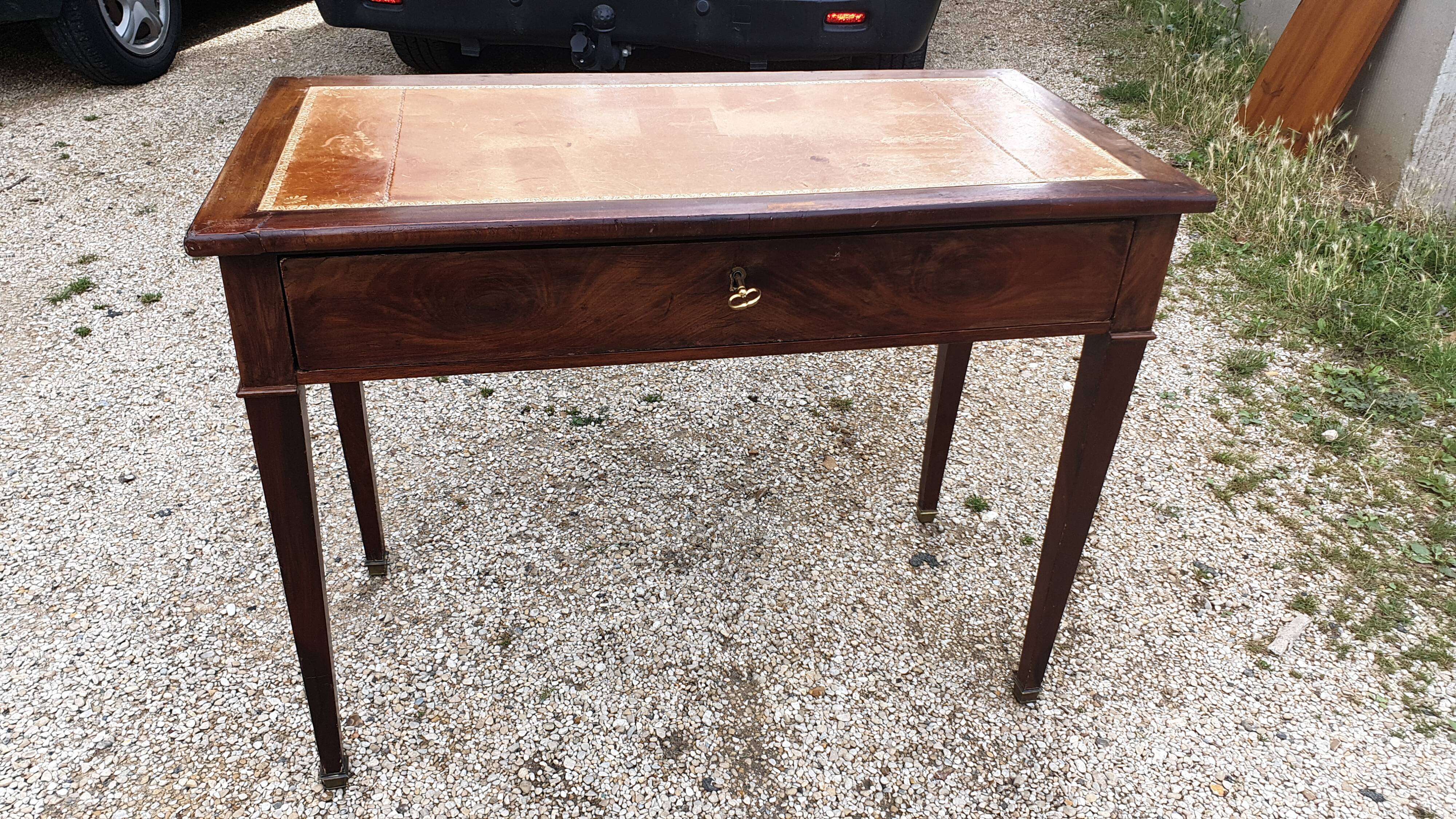 Directoire style desk