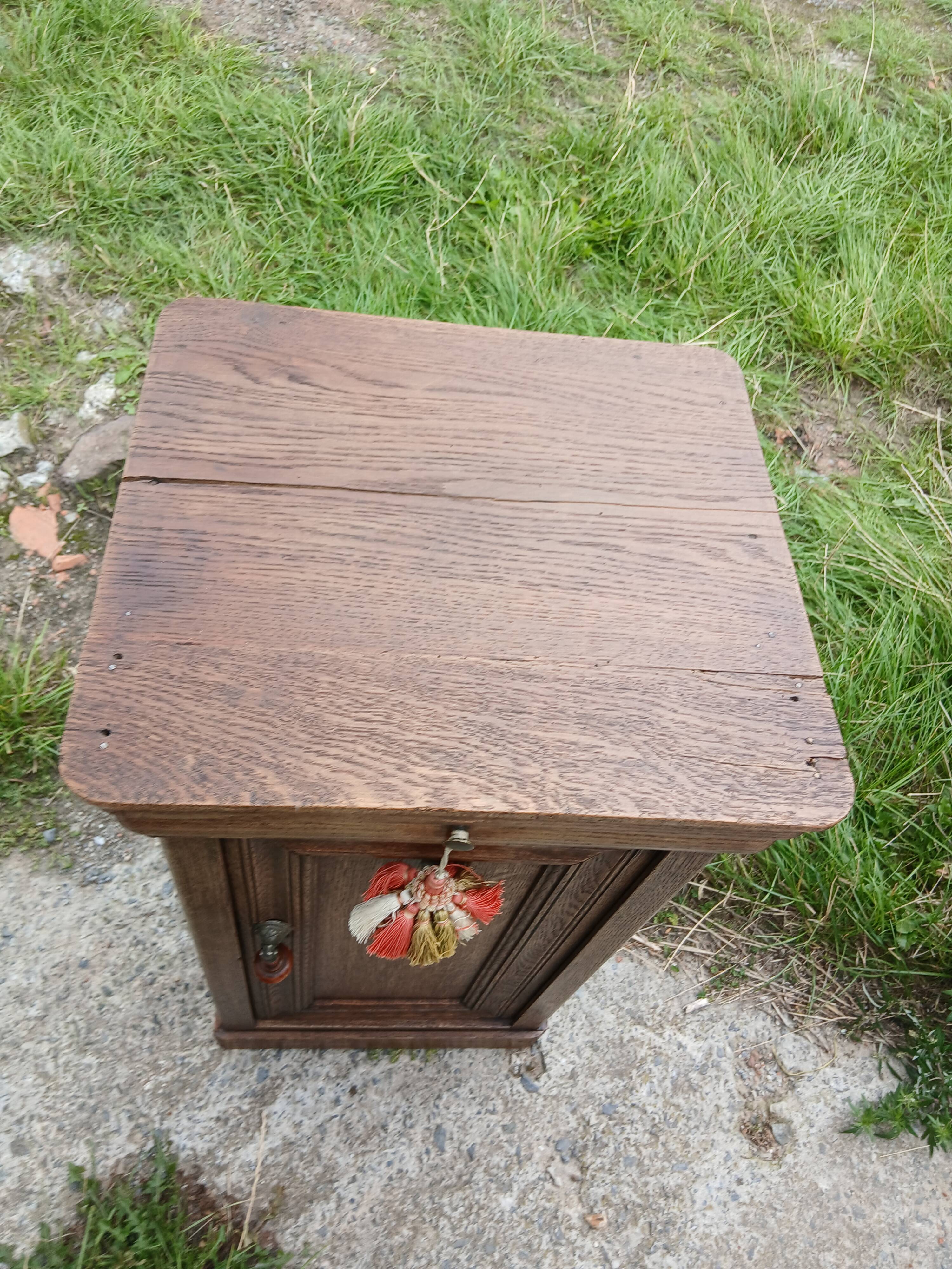 Chevet/ meuble d'appoint