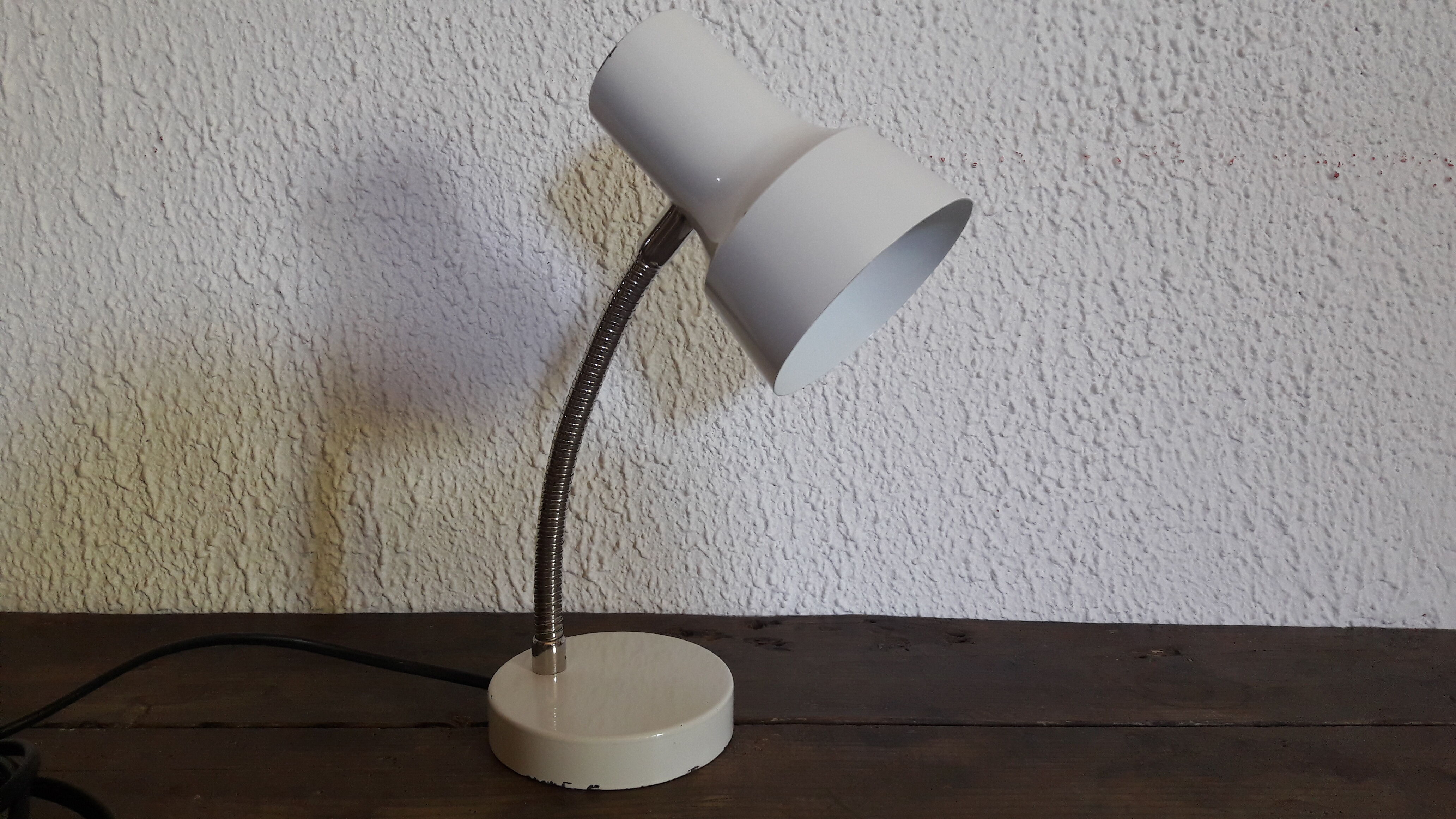 White desk lamp
