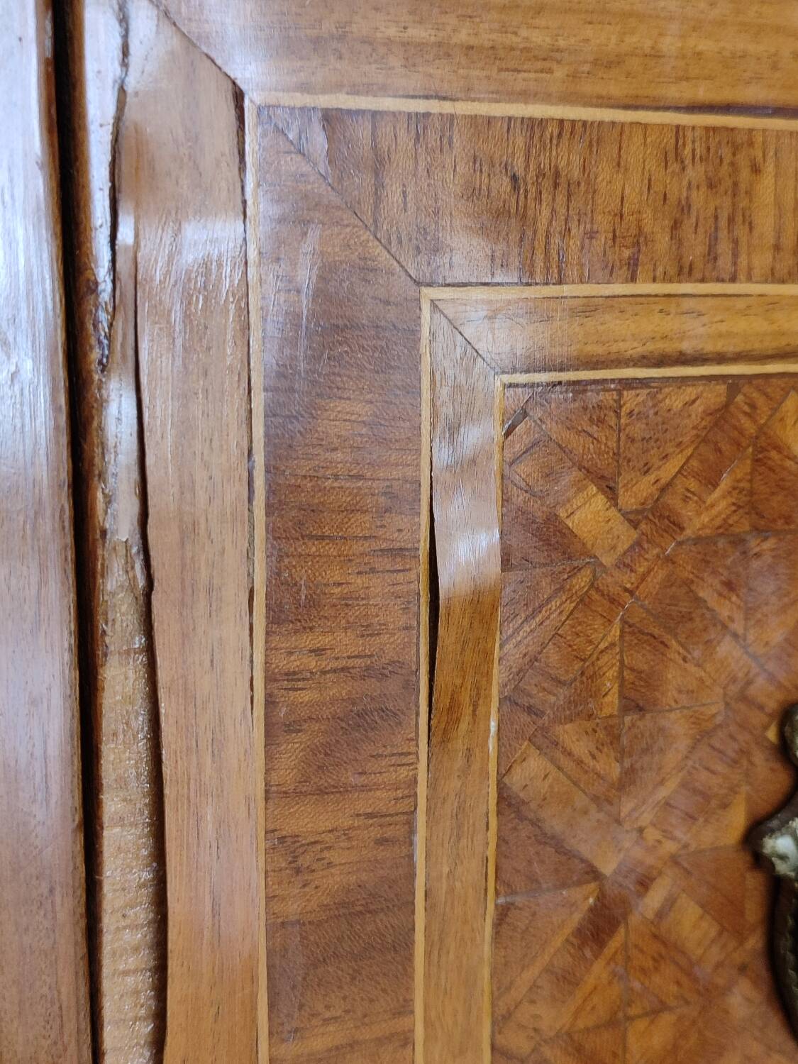 Louis XVI style chest of drawers