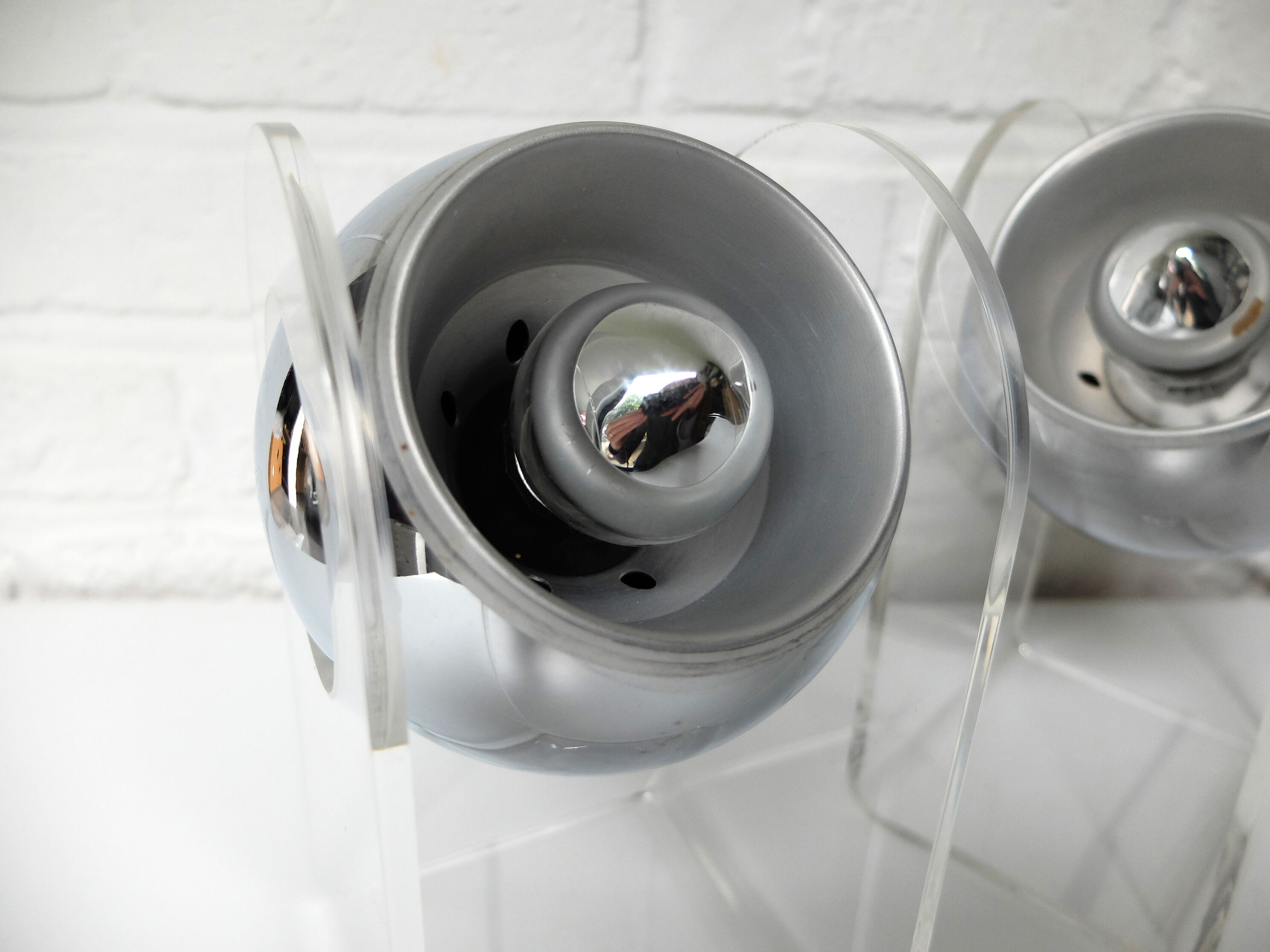 Space Age  sphere plexiglass table lamps pair, 1960-70s