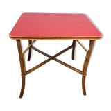 Rattan and scoubidou table