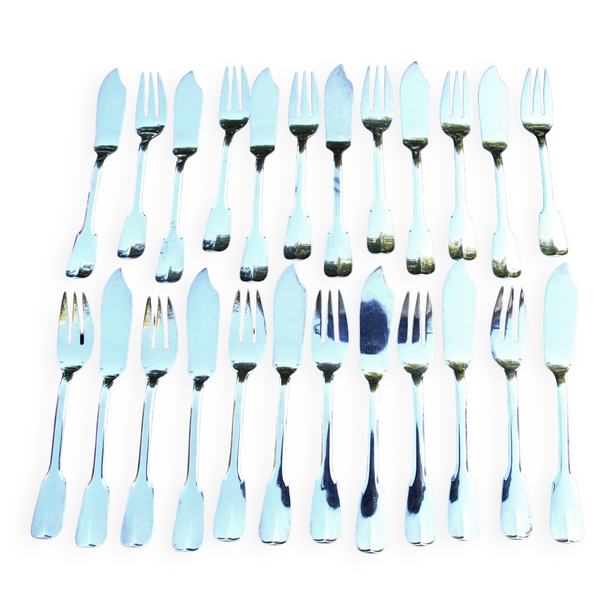 12 Silver Plated Fish Cutlery Sets (Forks + Knives)
