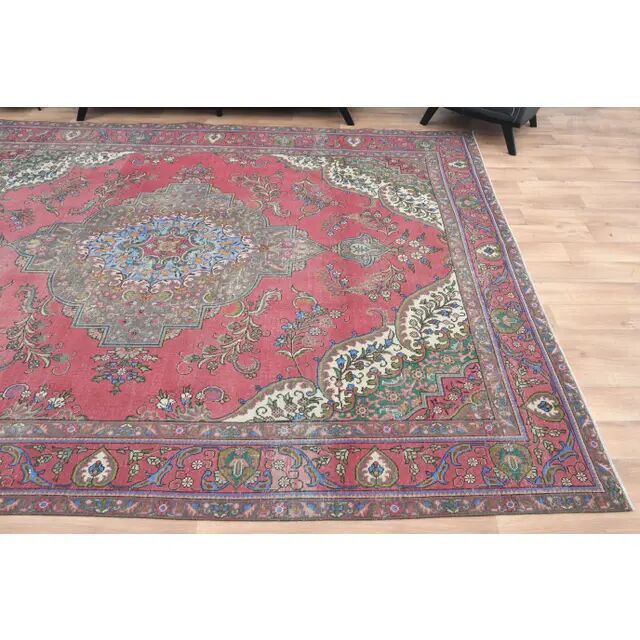 1970s Vintage Persian Handmade Wool Pink Oversized Area Rug 279x390